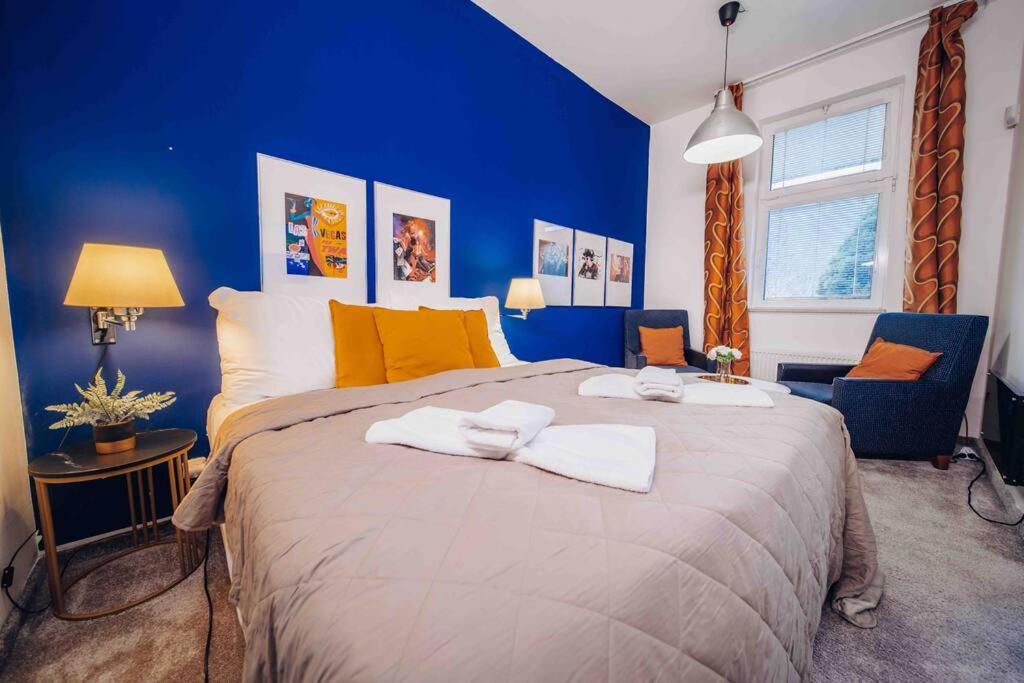 Unique With Private Pool, Cinema, Apartmán