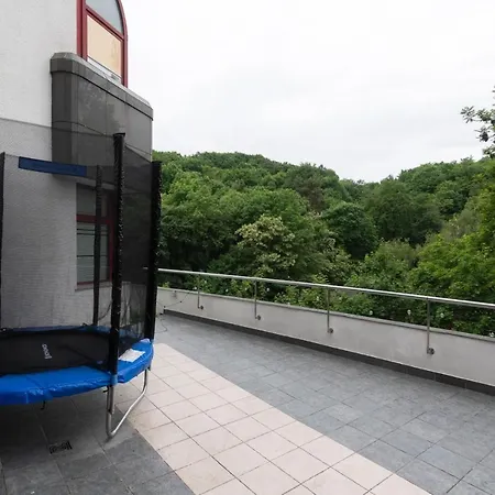 Unique Apartment With Private Pool, Cinema, Spa Prague Exterior photo