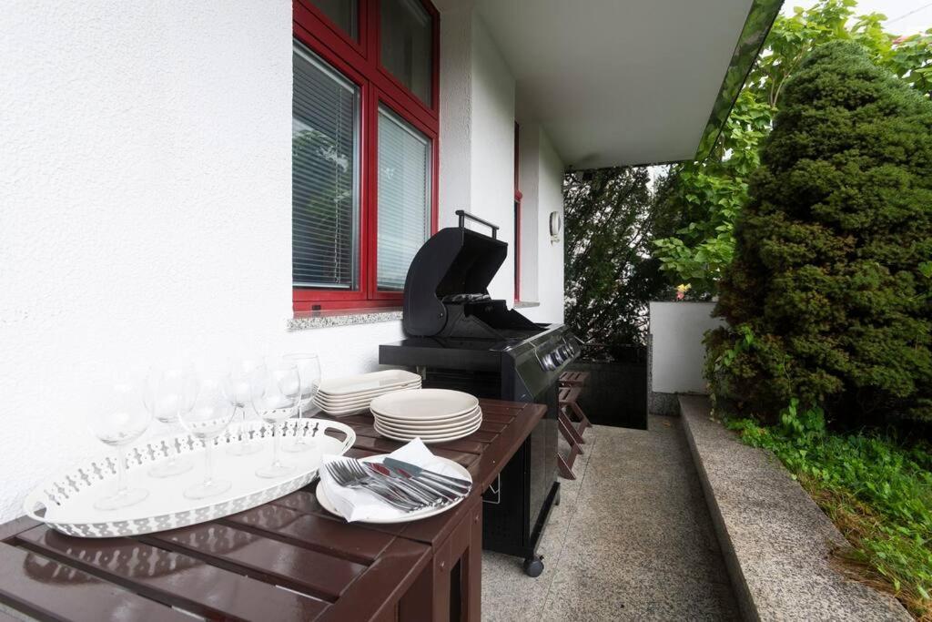 Unique With Private Pool, Cinema, Apartament